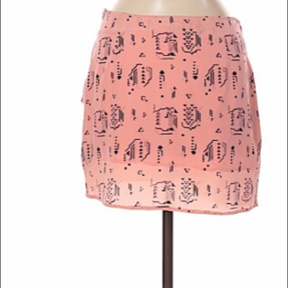 Pink Ecote Mini Skirt - Picture 2 of 7